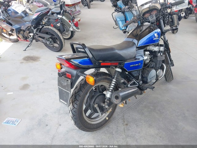 Продаж на аукціоні авто 1985 Honda Cb700 Sc, vin: JH2RC2009FM105901, номер лоту: 45829868