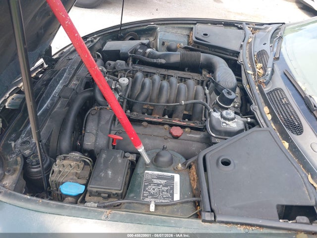45829901 :رقم المزاد ، SAJGX2249WC029673 vin ، 1998 Jaguar Xk8 مزاد بيع