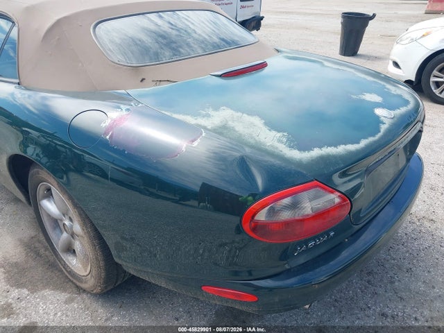 45829901 :رقم المزاد ، SAJGX2249WC029673 vin ، 1998 Jaguar Xk8 مزاد بيع