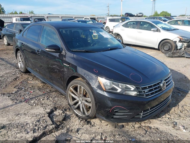 45829926 :رقم المزاد ، 1VWAA7A38JC012817 vin ، 2018 Volkswagen Passat 2.0t R-line/2.0t S مزاد بيع