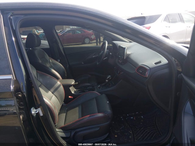 Продажа на аукционе авто 2018 Hyundai Elantra Gt Sport, vin: KMHH55LC8JU039514, номер лота: 45829987