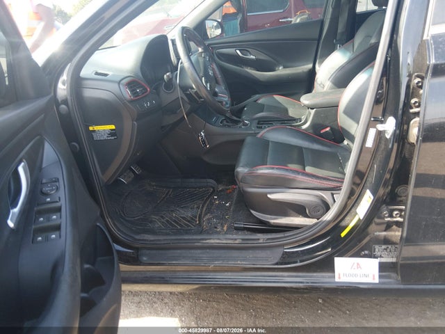 Продажа на аукционе авто 2018 Hyundai Elantra Gt Sport, vin: KMHH55LC8JU039514, номер лота: 45829987