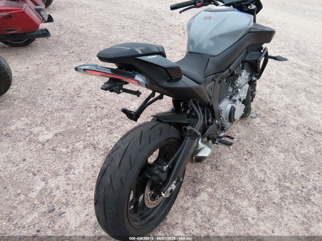 LCEPEVLR3T6000891 Cf Moto 675snk