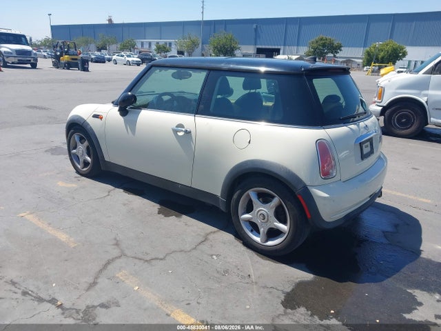 2005 Mini Cooper მანქანა იყიდება აუქციონზე, vin: WMWRC33515TK61468, აუქციონის ნომერი: 45830041