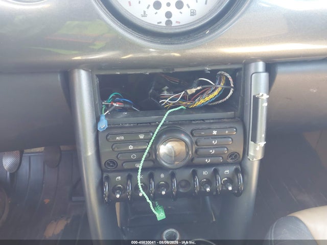 2005 Mini Cooper მანქანა იყიდება აუქციონზე, vin: WMWRC33515TK61468, აუქციონის ნომერი: 45830041