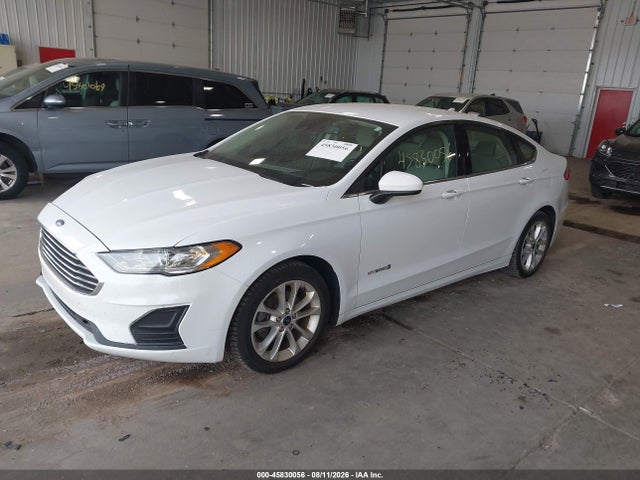 45830056 :رقم المزاد ، 3FA6P0LU8KR189803 vin ، 2019 Ford Fusion Hybrid Se مزاد بيع