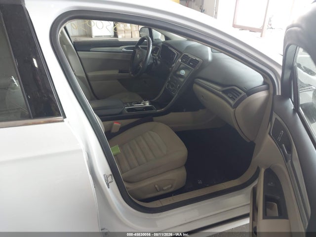45830056 :رقم المزاد ، 3FA6P0LU8KR189803 vin ، 2019 Ford Fusion Hybrid Se مزاد بيع