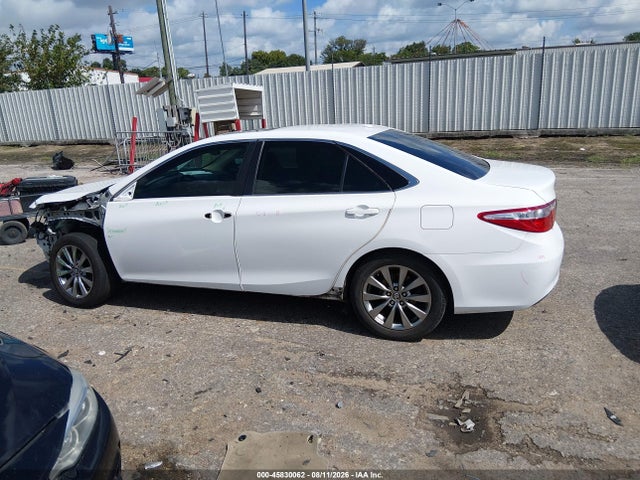 2015 Toyota Camry Xle მანქანა იყიდება აუქციონზე, vin: 4T1BF1FK1FU899888, აუქციონის ნომერი: 45830062