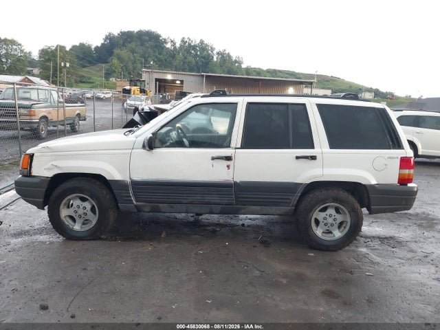 Auction sale of the 1998 Jeep Grand Cherokee Laredo, vin: 1J4GZ58S8WC212766, lot number: 45830068