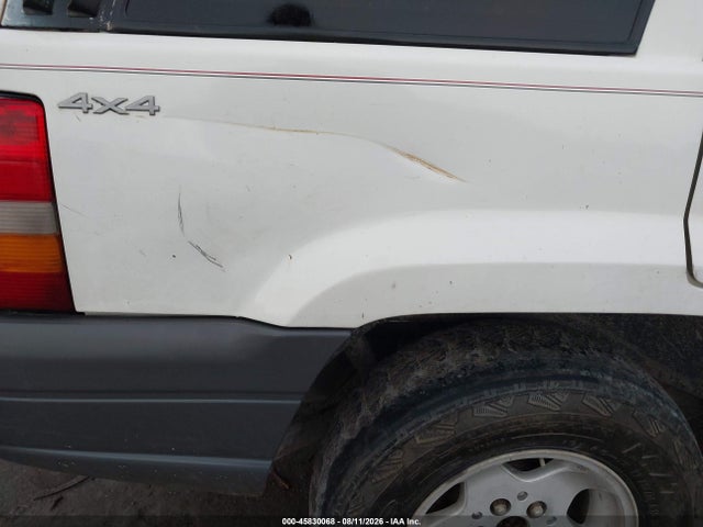 Auction sale of the 1998 Jeep Grand Cherokee Laredo, vin: 1J4GZ58S8WC212766, lot number: 45830068