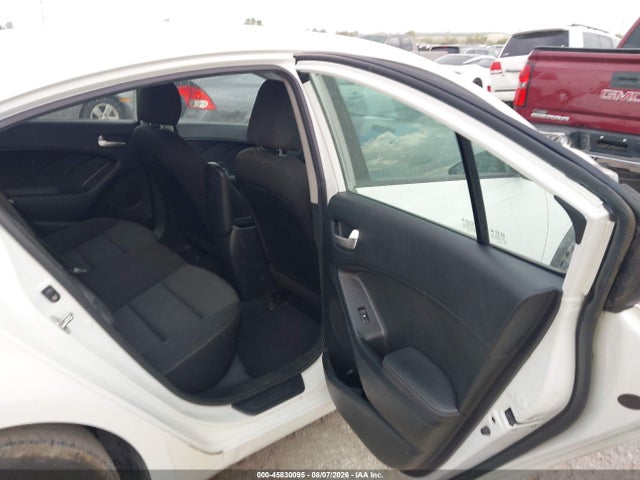 45830095 :رقم المزاد ، 3KPFK4A71JE229142 vin ، 2018 Kia Forte Lx مزاد بيع