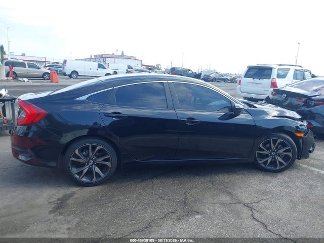 Honda Civic Sport 2019 2HGFC2F81KH557459 Image 13