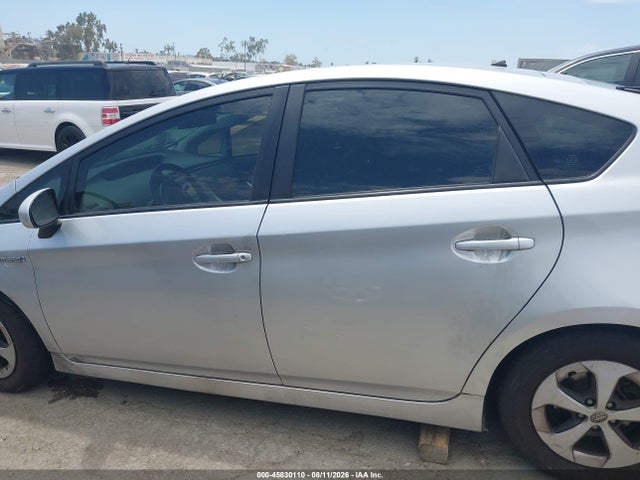 Toyota Prius Two 2015 JTDKN3DU4F0445469 Image 14