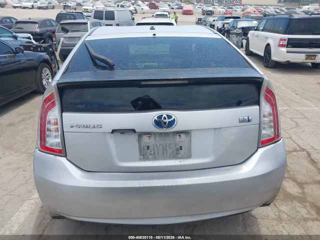 Toyota Prius Two 2015 JTDKN3DU4F0445469 Image 16
