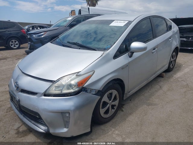 Toyota Prius Two 2015 JTDKN3DU4F0445469 Image 2