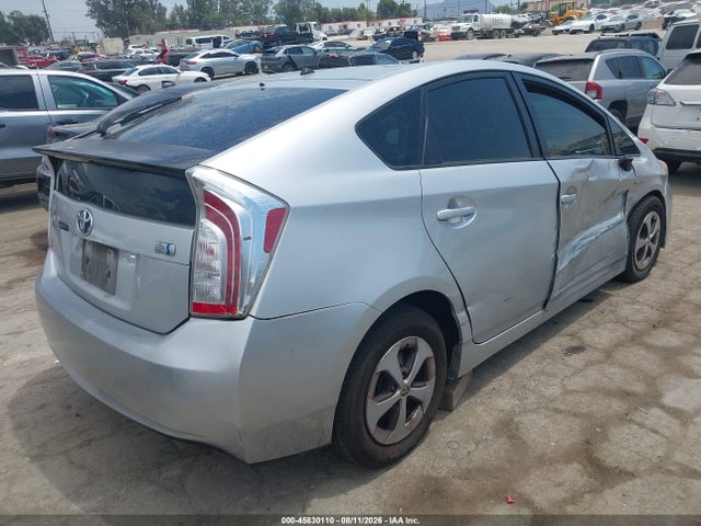 Toyota Prius Two 2015 JTDKN3DU4F0445469 Image 4