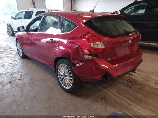 45830164 :رقم المزاد ، 1FAHP3M27CL284070 vin ، 2012 Ford Focus Sel مزاد بيع