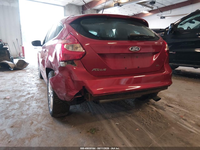45830164 :رقم المزاد ، 1FAHP3M27CL284070 vin ، 2012 Ford Focus Sel مزاد بيع