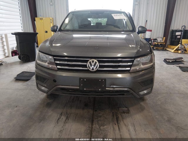 Продажа на аукционе авто 2018 Volkswagen Tiguan 2.0t Se/2.0t Sel, vin: 3VV2B7AXXJM011420, номер лота: 45830191