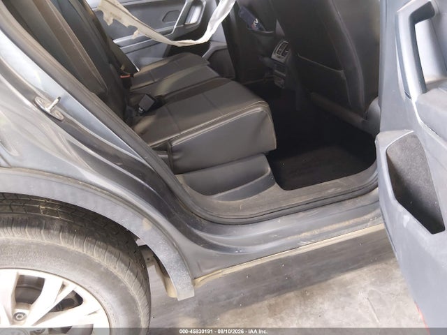 Продажа на аукционе авто 2018 Volkswagen Tiguan 2.0t Se/2.0t Sel, vin: 3VV2B7AXXJM011420, номер лота: 45830191