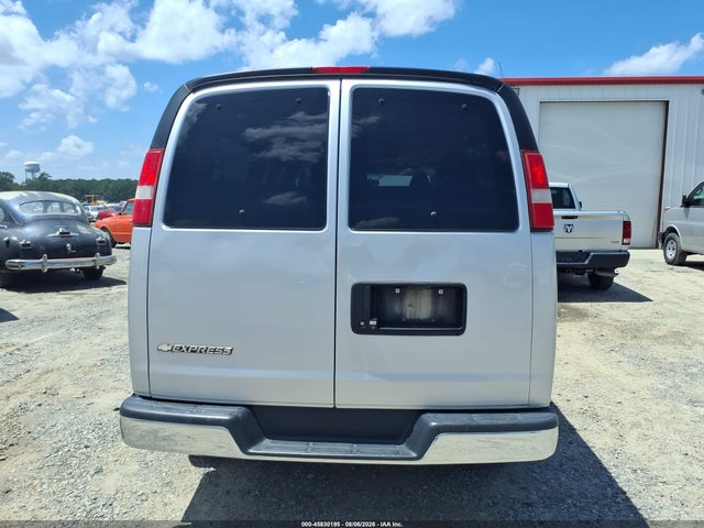 Продажа на аукционе авто 2017 Chevrolet Express 3500 Lt, vin: 1GAZGPFF1H1333670, номер лота: 45830195