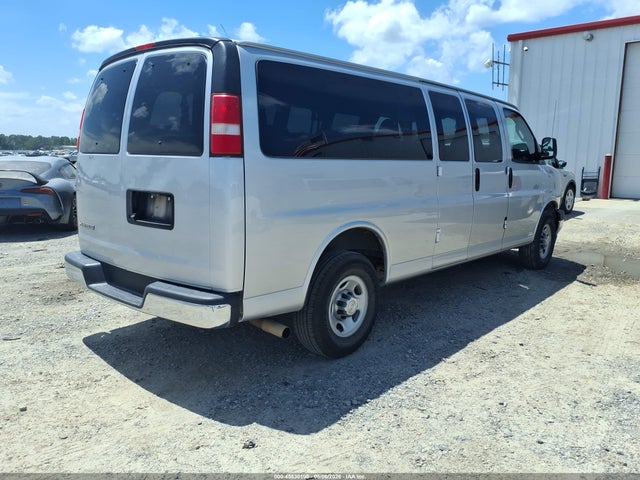 Продажа на аукционе авто 2017 Chevrolet Express 3500 Lt, vin: 1GAZGPFF1H1333670, номер лота: 45830195