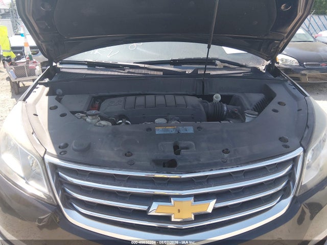 45830204 :رقم المزاد ، 1GNKRGKD9HJ121131 vin ، 2017 Chevrolet Traverse Lt مزاد بيع