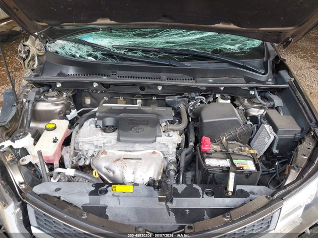 2T3BFREV9FW265245 Toyota RAV4 LE
