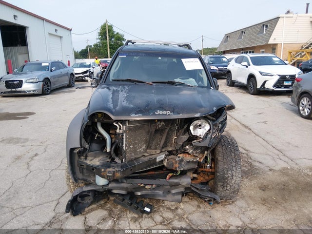 Продажа на аукционе авто 2002 Jeep Liberty Sport, vin: 1J4GK48K82W103389, номер лота: 45830210