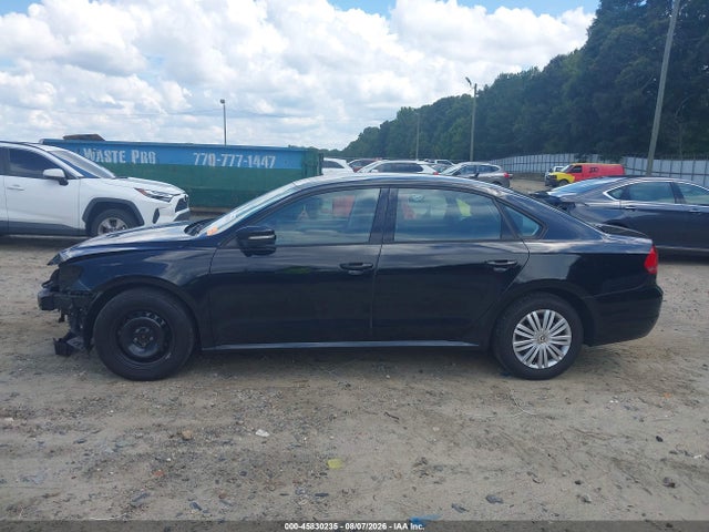 2015 Volkswagen Passat 1.8t S მანქანა იყიდება აუქციონზე, vin: 1VWAT7A3XFC069733, აუქციონის ნომერი: 45830235