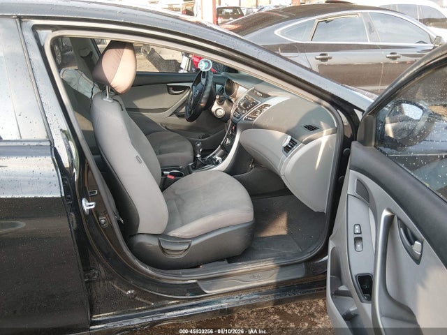 5NPDH4AE9GH706439 Hyundai ELANTRA SE