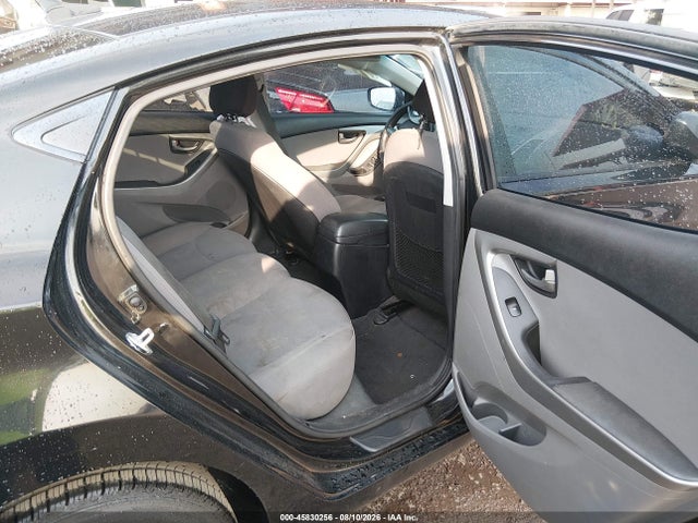 5NPDH4AE9GH706439 Hyundai ELANTRA SE