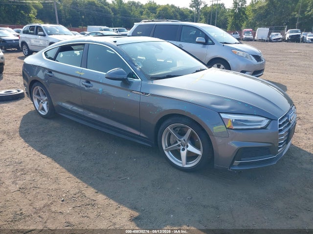 2018 Audi A5 2.0t Premium მანქანა იყიდება აუქციონზე, vin: WAUDNCF56JA088682, აუქციონის ნომერი: 45830276