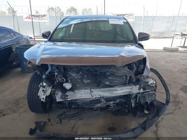 Toyota Highlander Le Plus 2019 5TDZZRFH7KS347839 Image 12