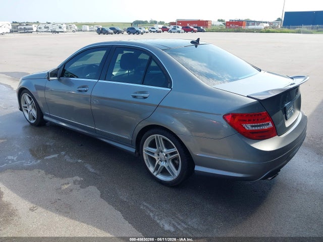 45830288 :رقم المزاد ، WDDGF8ABXER308975 vin ، 2014 Mercedes-benz C 300 Sport 4matic مزاد بيع