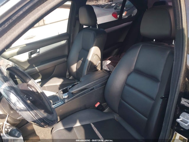 45830292 :رقم المزاد ، WDDGF5EB3AF432851 vin ، 2010 Mercedes-benz C 300 Sport مزاد بيع