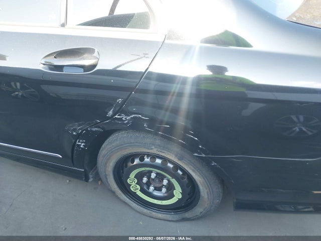 45830292 :رقم المزاد ، WDDGF5EB3AF432851 vin ، 2010 Mercedes-benz C 300 Sport مزاد بيع