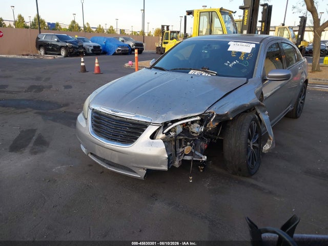 Aukcja sprzedaży 2014 Chrysler 200 Touring, vin: 1C3CCBBG4EN120487, numer aukcji: 45830301