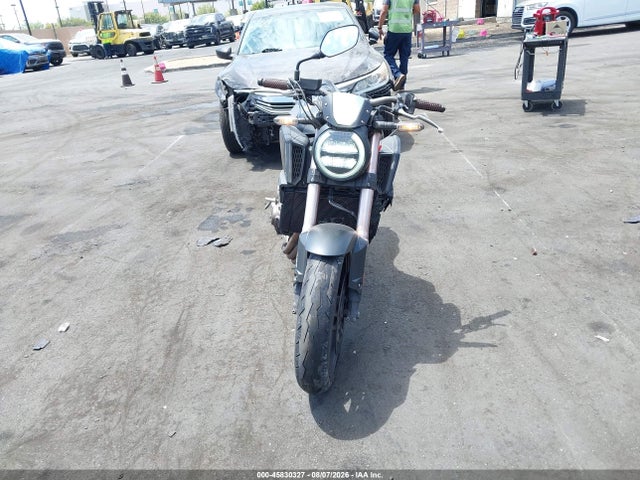 MLHRH0257M5200386 Honda Cb650 Ra