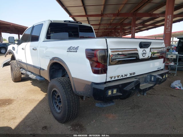 45830358 :رقم المزاد ، 1N6BA1F49HN566840 vin ، 2017 Nissan Titan Xd Platinum Reserve Diesel مزاد بيع