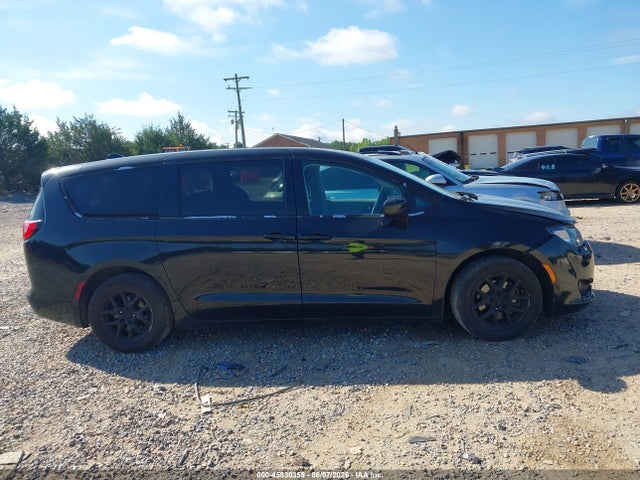 Aukcja sprzedaży 2017 Chrysler Pacifica Touring, vin: 2C4RC1DG7HR623225, numer aukcji: 45830359
