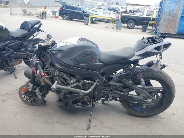 45830367 :رقم المزاد ، JS1GN7FA4S7100289 vin ، 2025 Suzuki Gsx-r600 مزاد بيع