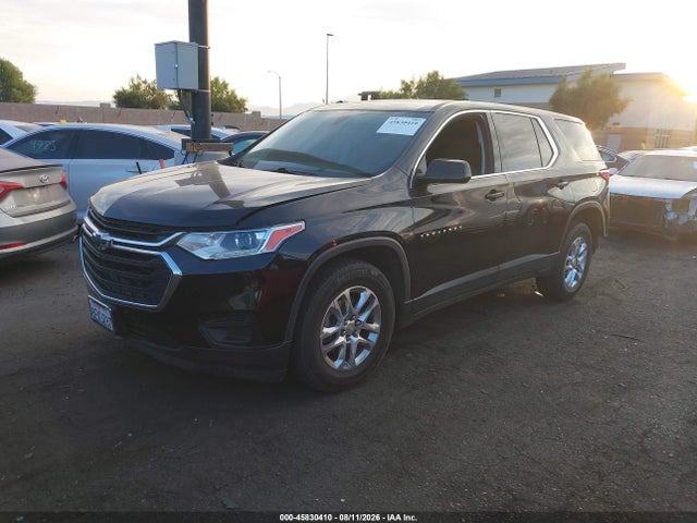 Chevrolet Traverse Ls 2018 1GNERFKW8JJ271858 Image 2