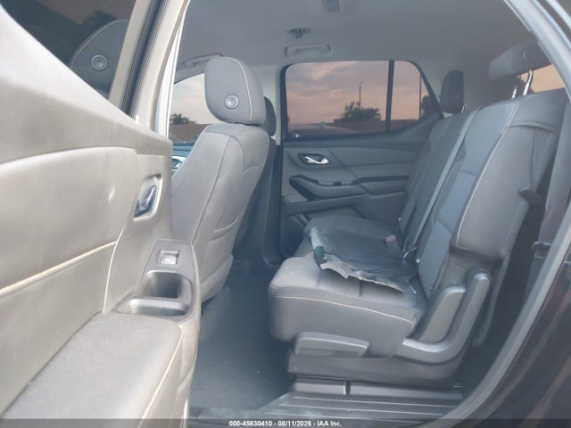 Chevrolet Traverse Ls 2018 1GNERFKW8JJ271858 Image 8