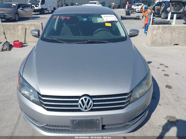 Продажа на аукционе авто 2013 Volkswagen Passat 2.5l S, vin: 1VWAP7A32DC063099, номер лота: 45830438