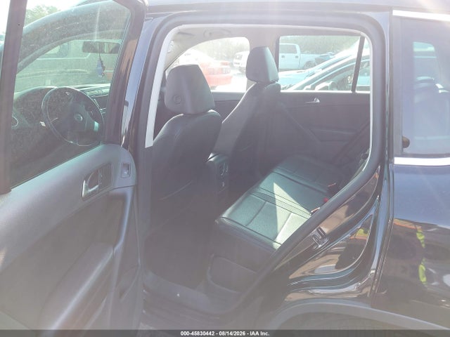 Продаж на аукціоні авто 2010 Volkswagen Tiguan Wolfsburg Edition, vin: WVGBV7AX8AW524988, номер лоту: 45830442