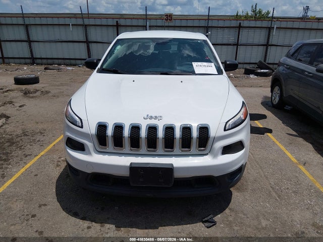 Продажа на аукционе авто 2015 Jeep Cherokee Sport, vin: 1C4PJLAB4FW611698, номер лота: 45830488