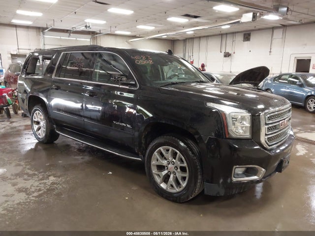 45830508 :رقم المزاد ، 1GKS2GKC5HR174757 vin ، 2017 Gmc Yukon Xl Slt مزاد بيع