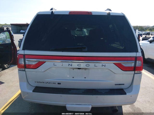 Продажа на аукционе авто 2016 Lincoln Navigator L Select, vin: 5LMJJ3HT8GEL11828, номер лота: 45830517