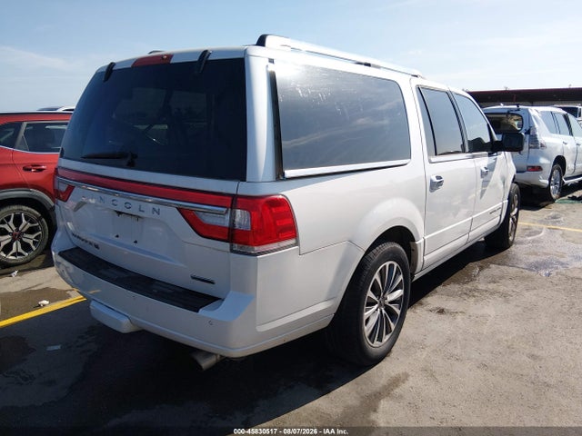 Продажа на аукционе авто 2016 Lincoln Navigator L Select, vin: 5LMJJ3HT8GEL11828, номер лота: 45830517